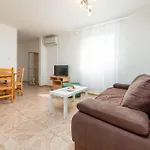 Beautiful In With House Sea View Apartment